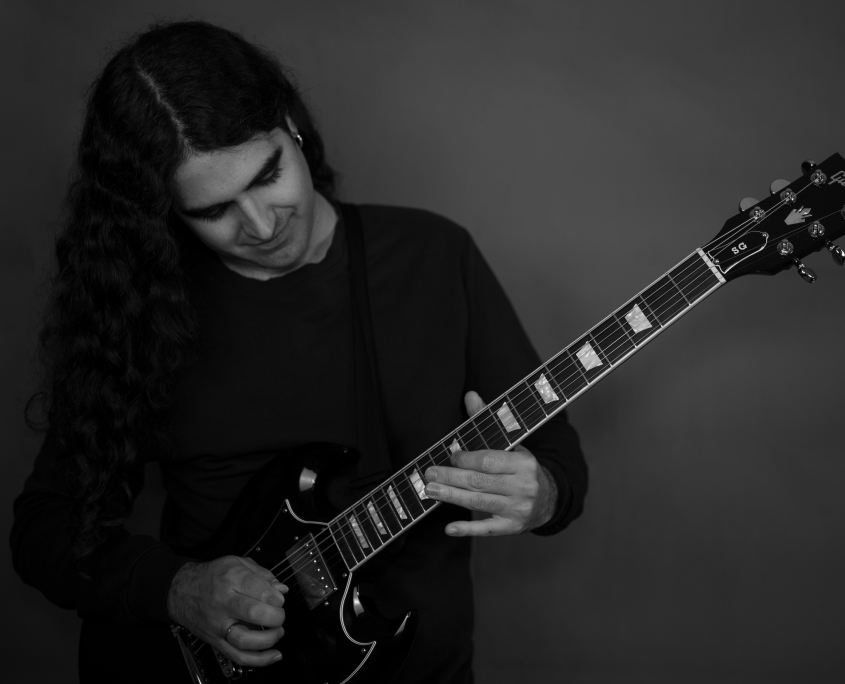 Sergio Mora Profesor de Guitarra